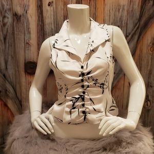 Nice sleeve-less collared satin white and black